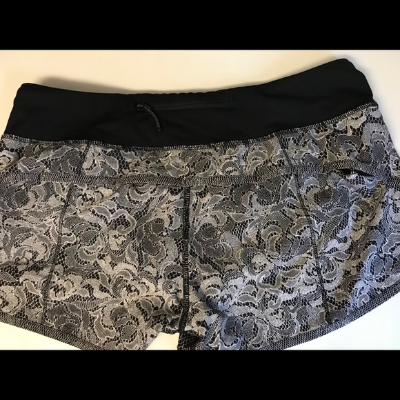 Lululemon Speed Short 4-way stretch Florence - Picture 6 of 8